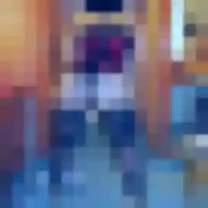 Contacte Karine, 21 ans à Villecresnes en privé