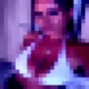 Maud, 19 ans, connectée à Villeneuve-lès-Maguelone pour une rencontre coquine