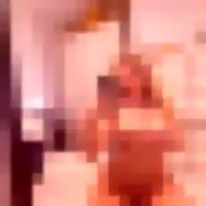 Laura, femme de 35 ans cherche rencontre libertine à Villeneuve-Tolosane