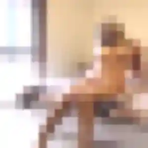 Contacte Soraya, 27 ans à Villepreux en privé