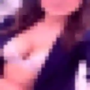 Justine (19 ans) à Villers-Cotterêts attend une rencontre aujourd'hui
