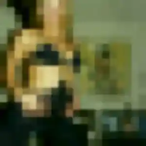 Laetitia, 19 ans, connectée à Vitrolles pour une rencontre coquine